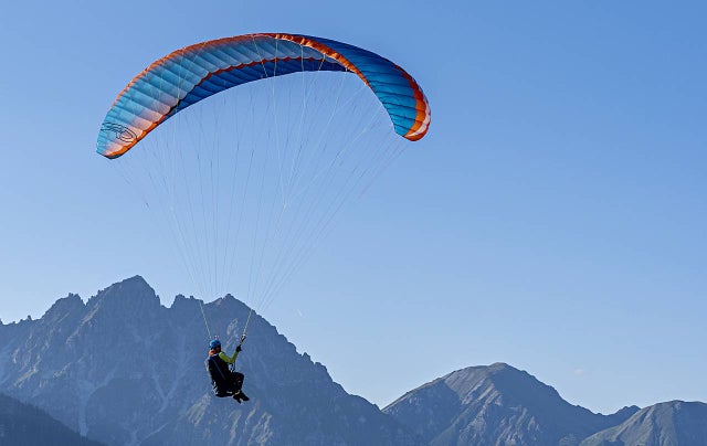 AirDesign Hoodie - Femme — AirDesign - Paragliders